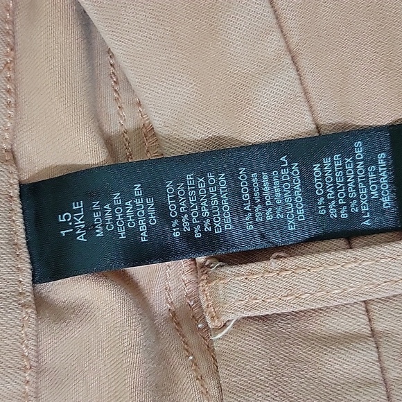 Chico's So Slimming Girlfriend Ankle Jeans Size 10/Medium Dusty Coral - Picture 2 of 7